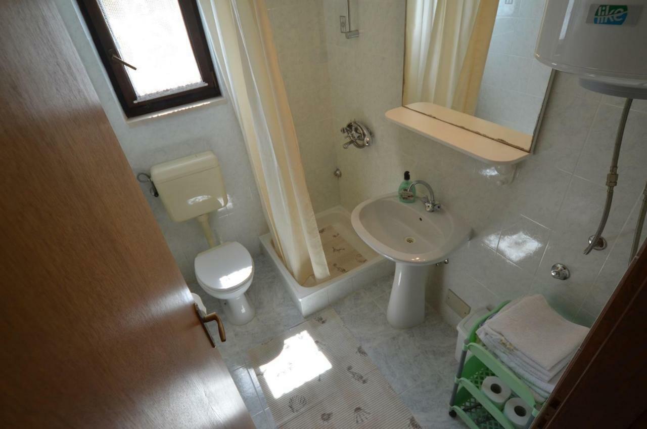Koreni Apartments روفينج المظهر الخارجي الصورة